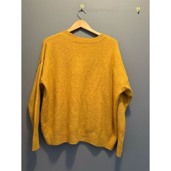 Vince Camuto Women's Gold Oversized Pullover Sweater Size S - Picture 6 of 10